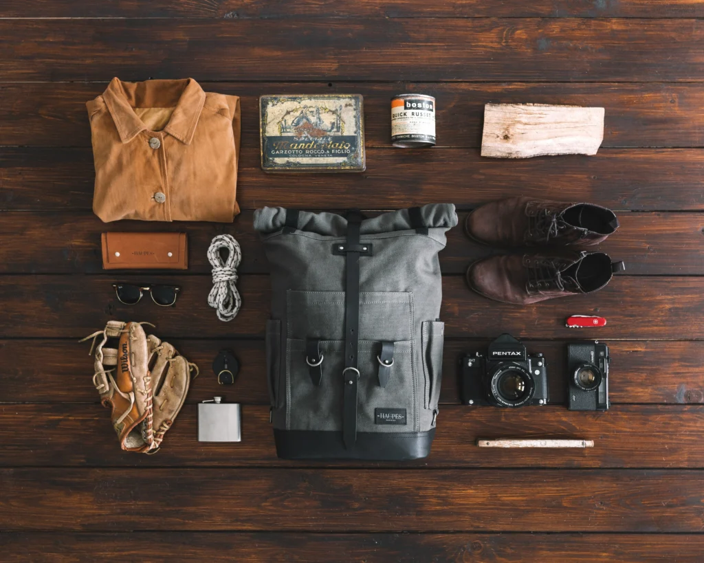 WARDROBE ESSENTIALS IN SAFARI PACKING LIST