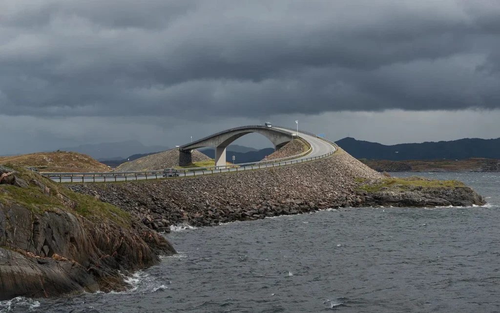 Atlantic ocean road norway