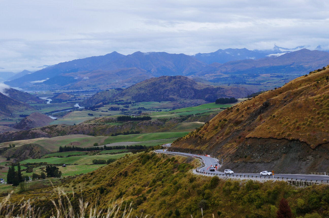 Crown Range Road – New Zealand
beautiful roads in the world