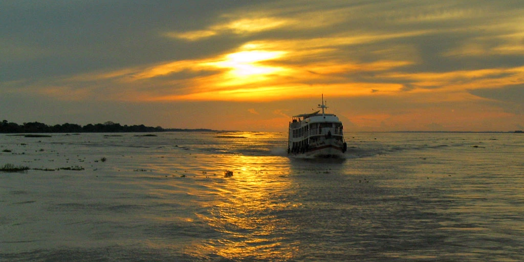 SUNSET CRUISE- AMAZON RIVER