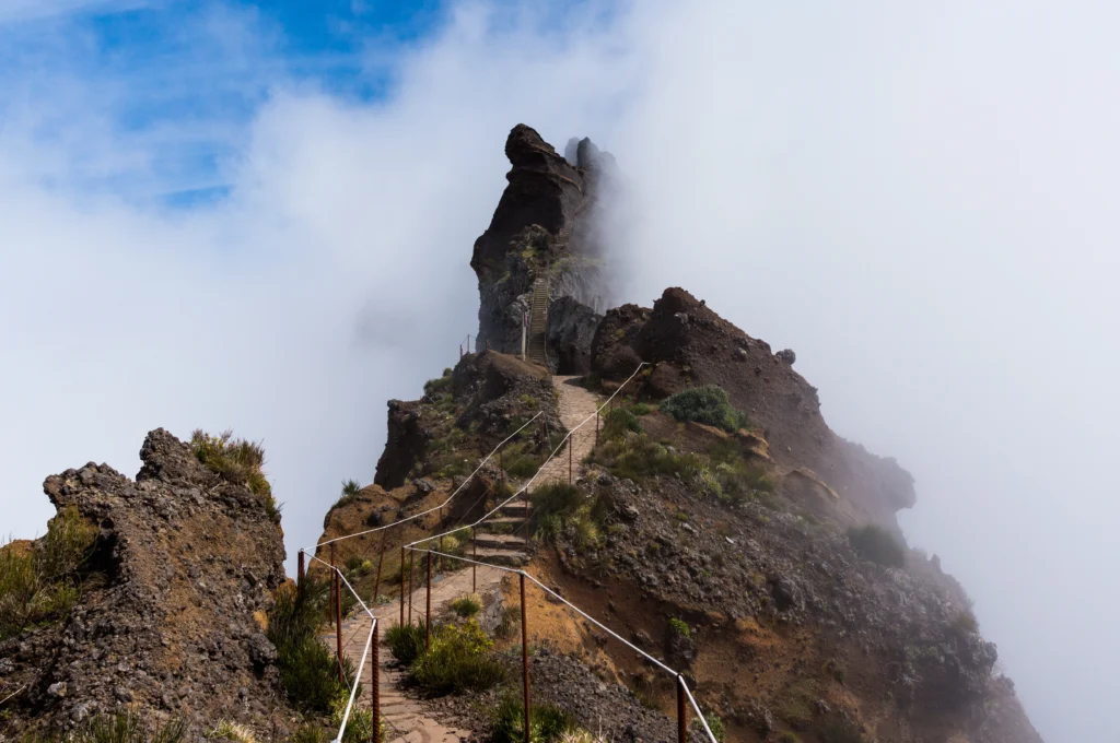 Pico do Arieiro to Pico Ruivo
