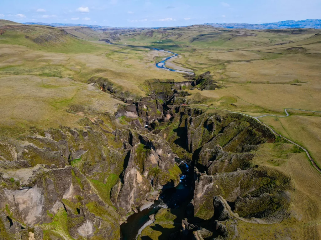 Fjaðrárgljúfur Canyon