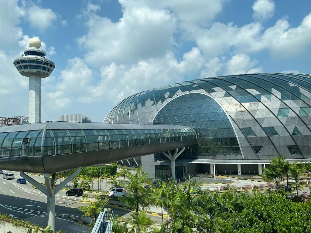 Singapore-Changi International Airport- safest airports