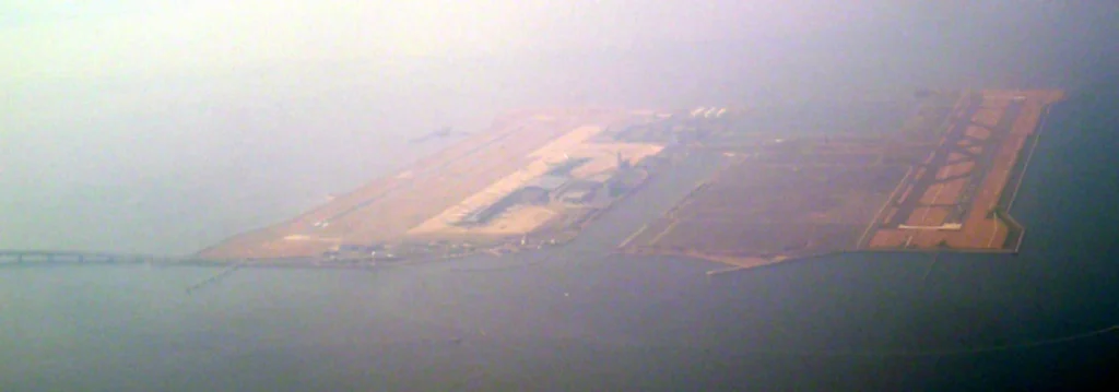 Kansai_International_Airport_aerial view-wikimedia