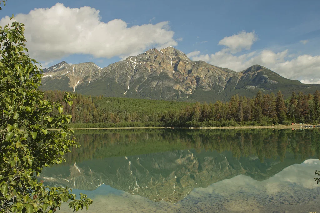pyramid lake- canada