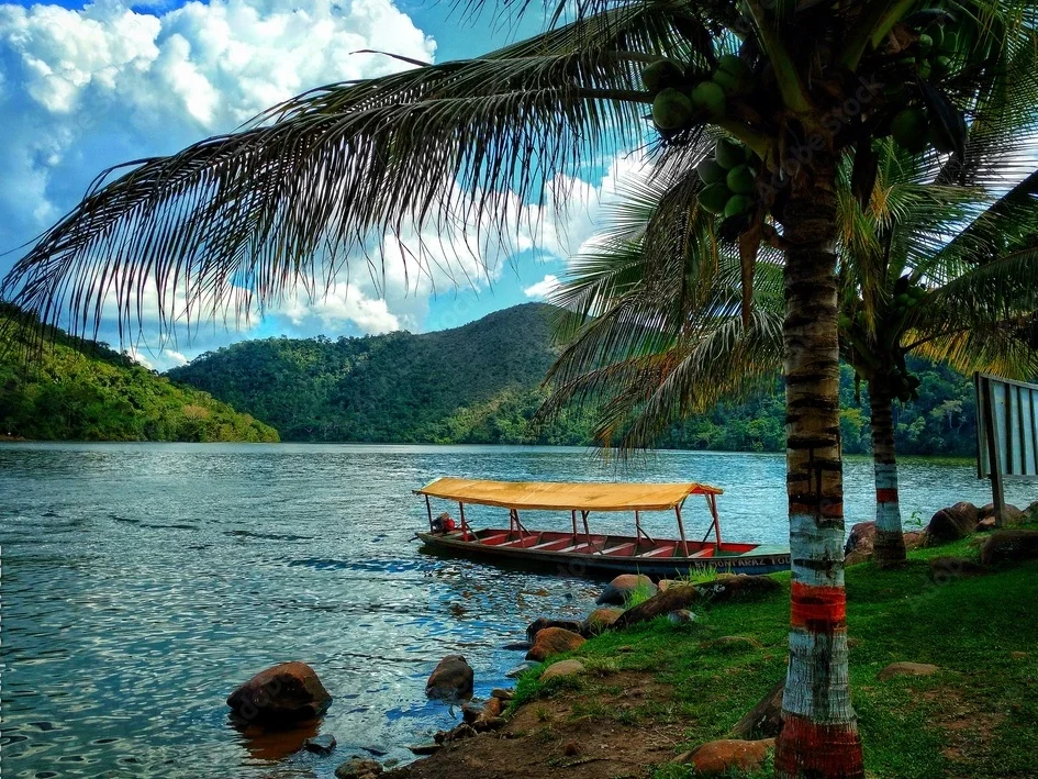 tarapoto lake-PERU-AMAZON RIVER ADVENTURES