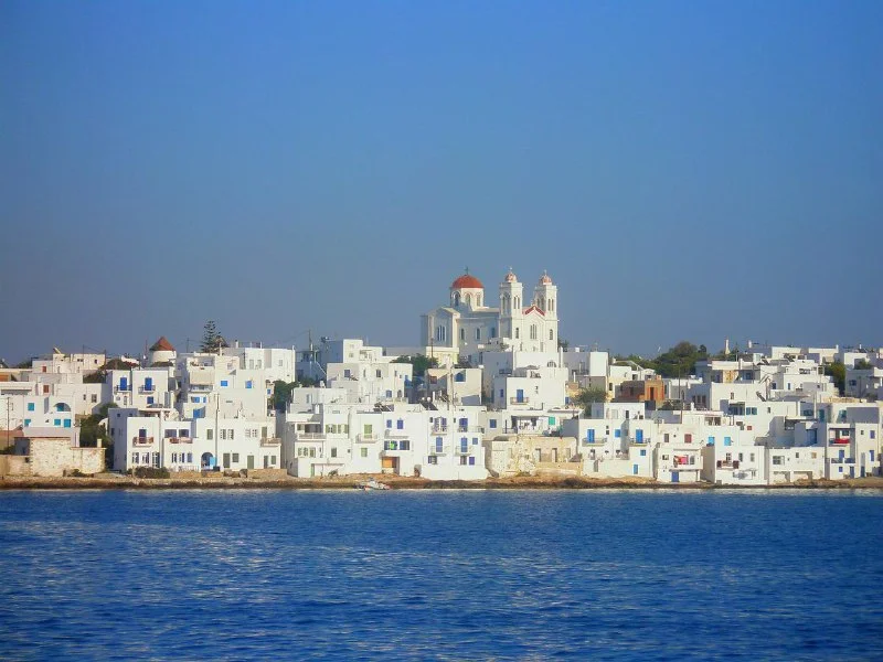 Paros
