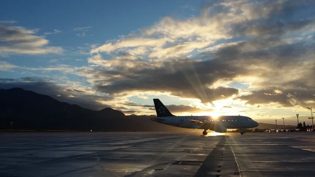 Top 10 Worst airlines in the world