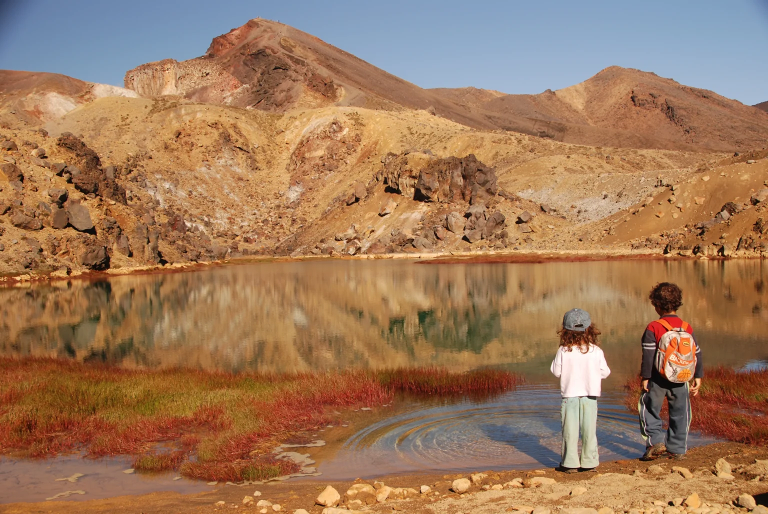 Mike-Goren-Flickr-New-zealand-kids-adventures-scaled.webp