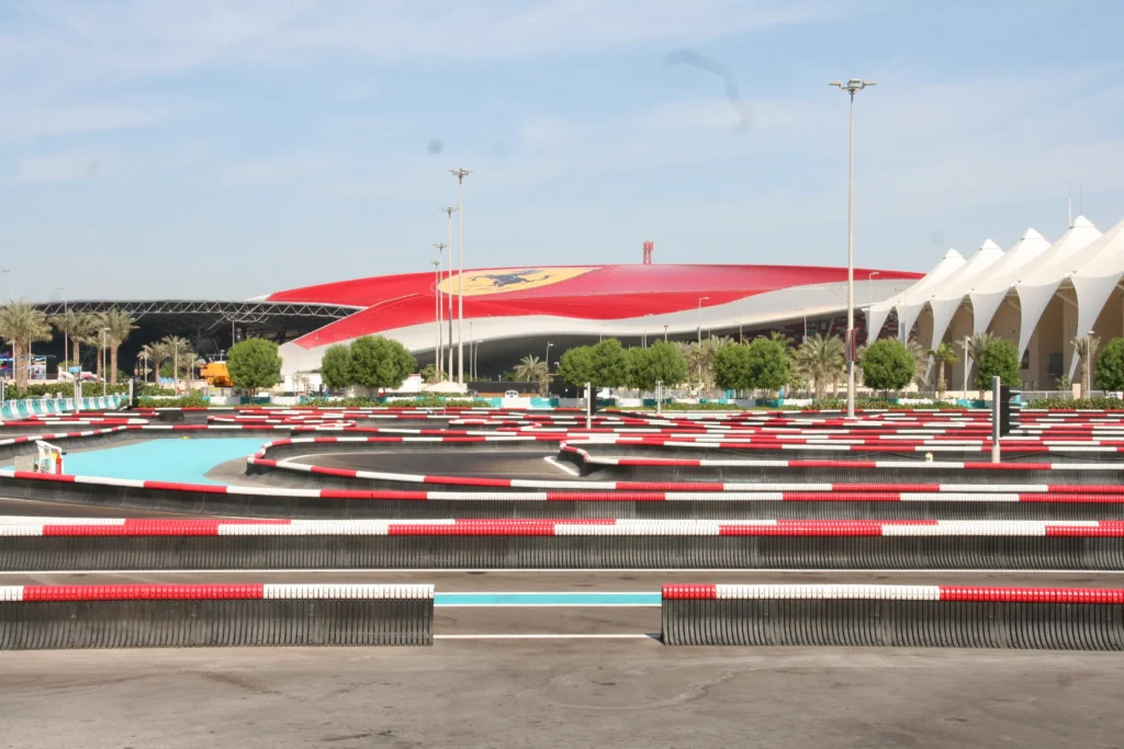 Yas marina circuit