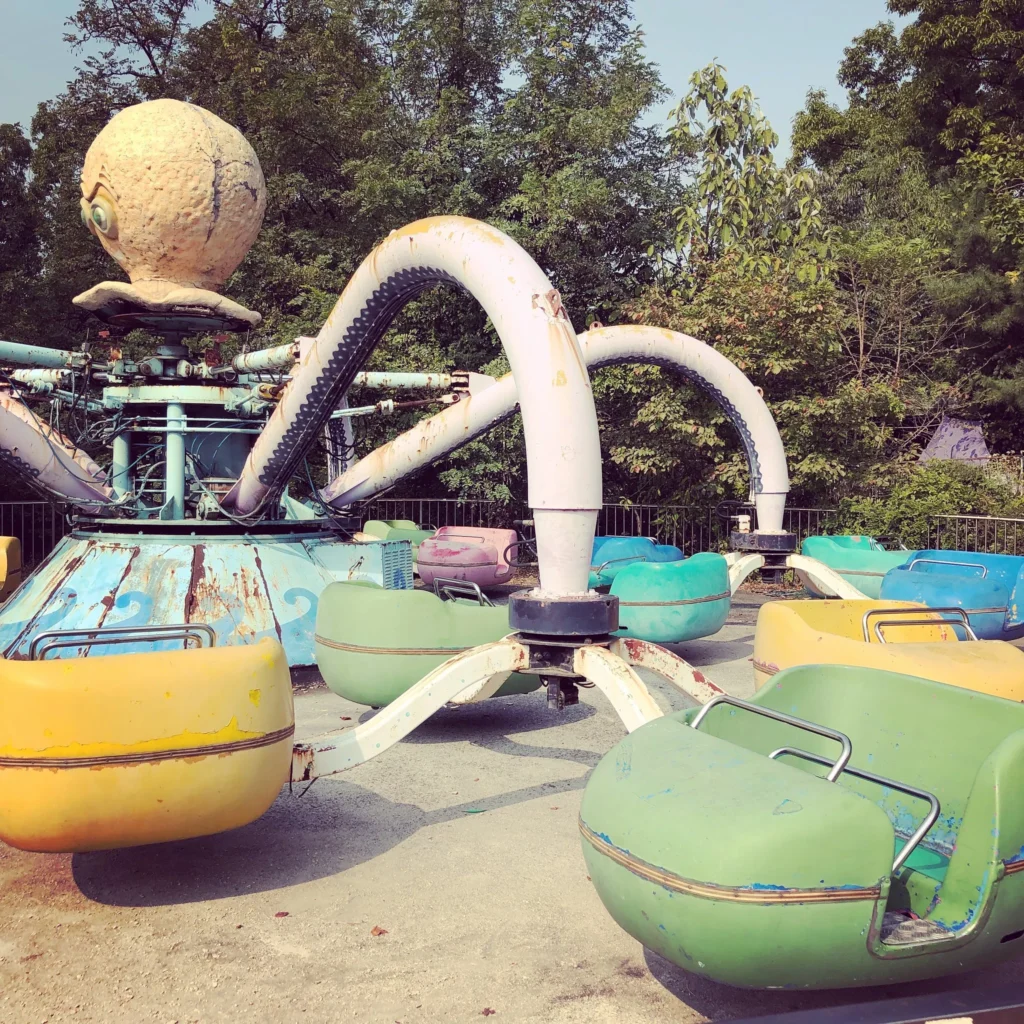 Yongma Land, South Korea- Abandoned places