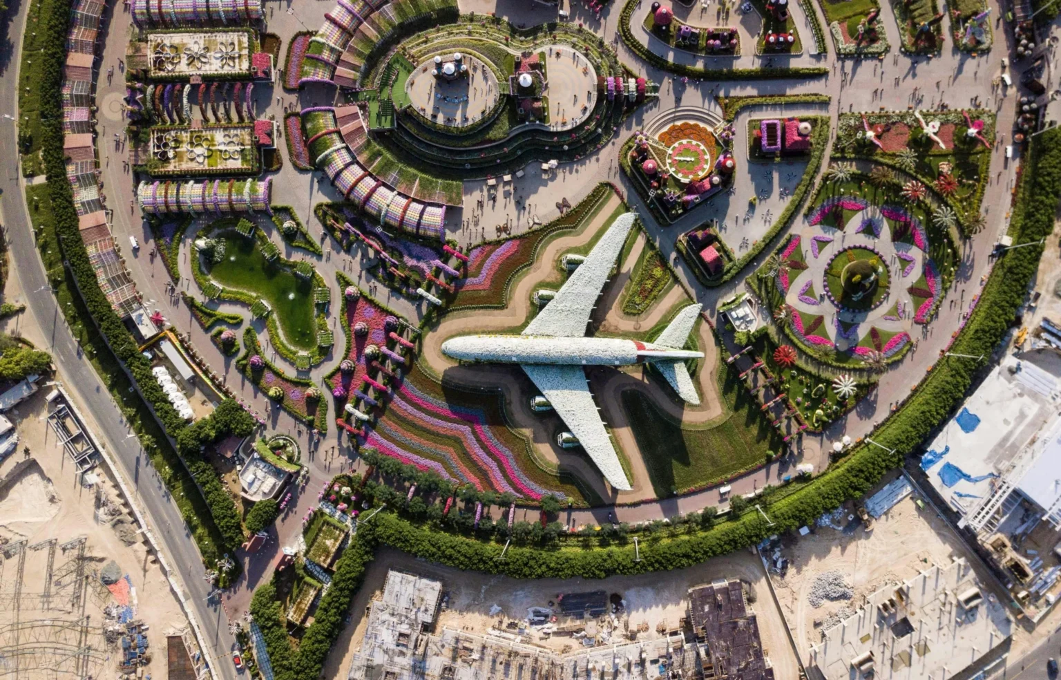 MIRACLE GARDEN, DUBAI Photo: The Lazy Artist Gallery | Pexels