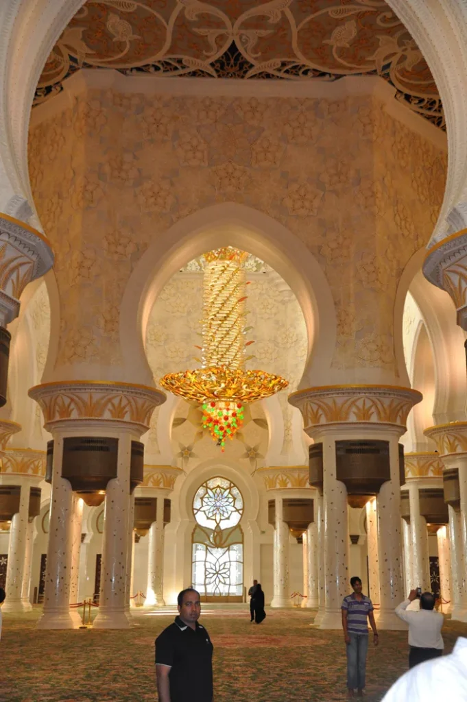 sheikh zayed grand mosque