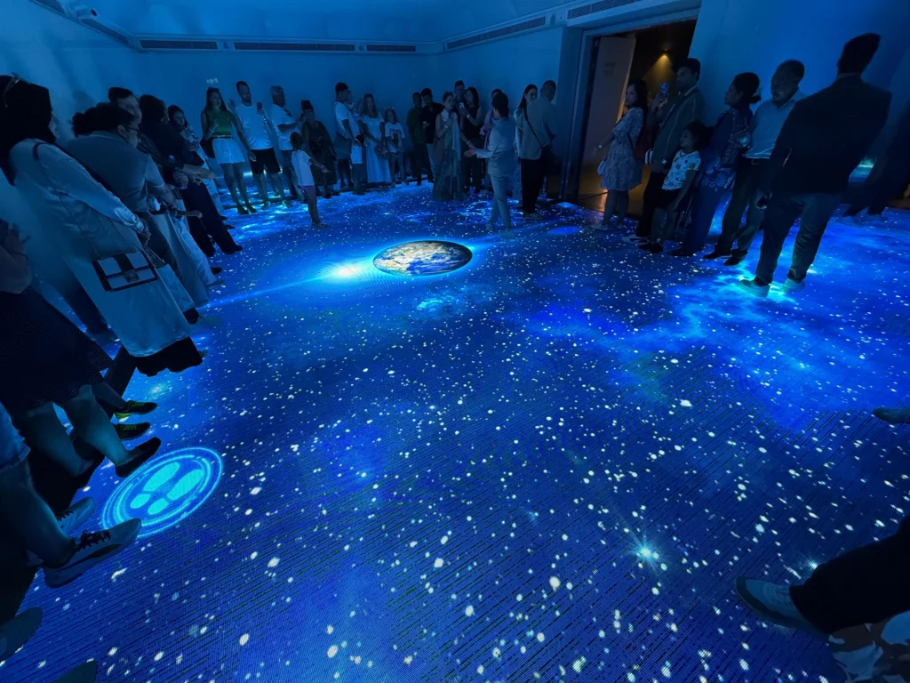 Story telling about the making of Palm Jumeirah with visuals and sounds that will blow your mind.