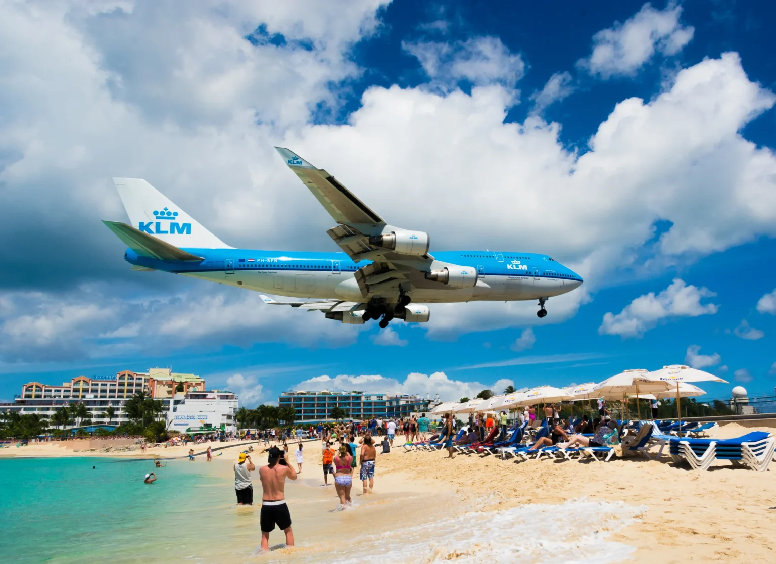 KLM Plane over Maho Beach