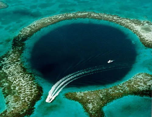 Blue hole, belize