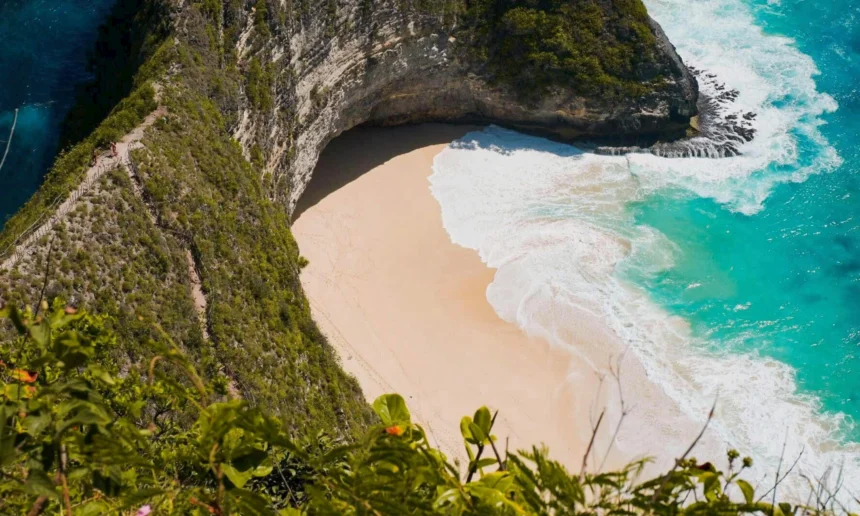 Kelingking Beach, Bali